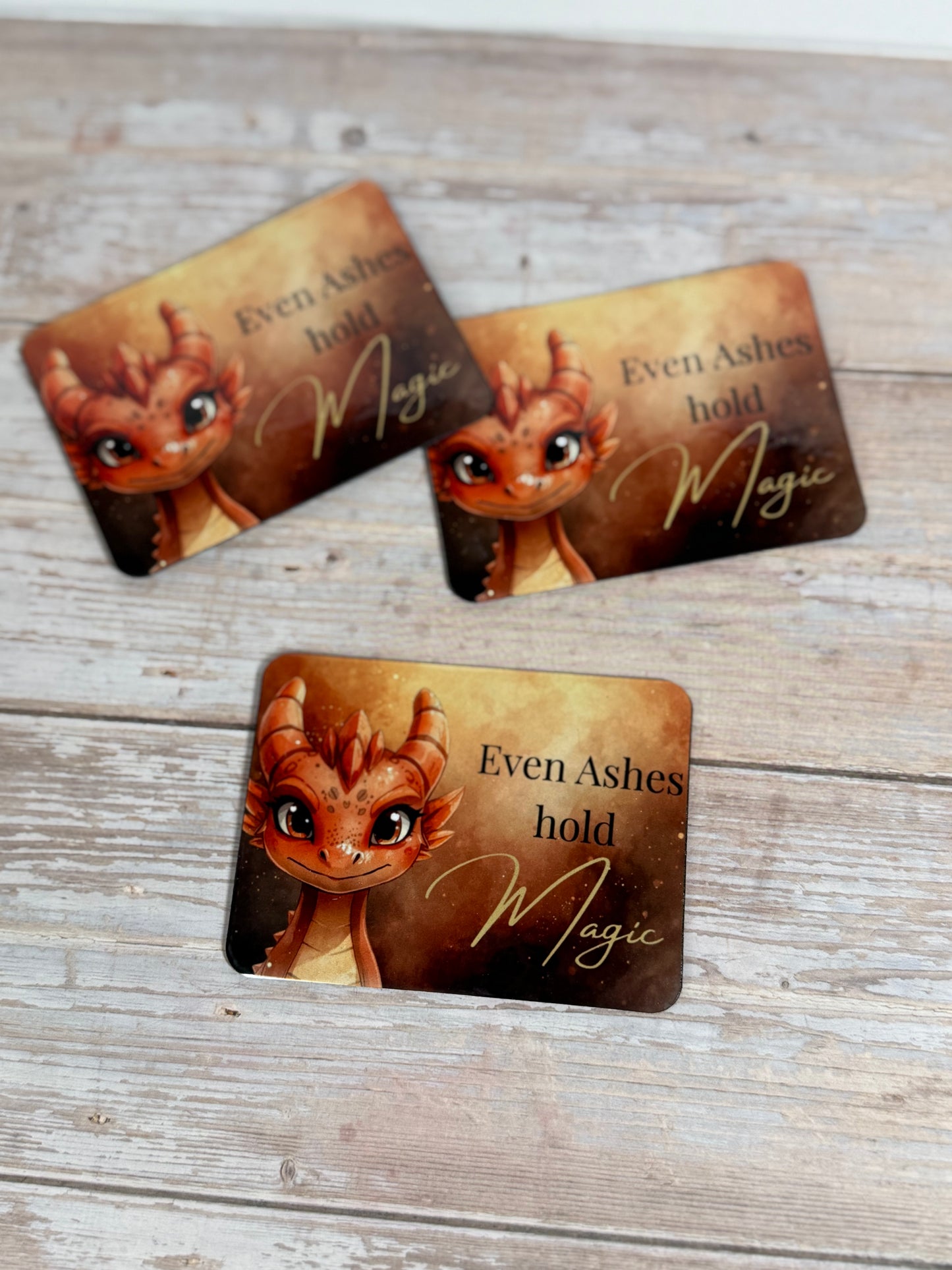 Even Ashes hold Magic – Magnet Drache