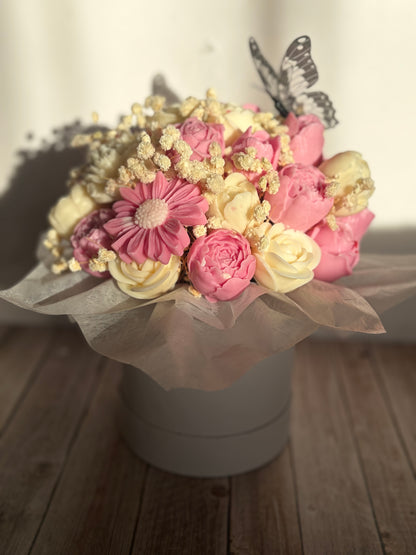 🌸 Blütenzauber – großer Wachsblumenstrauß
